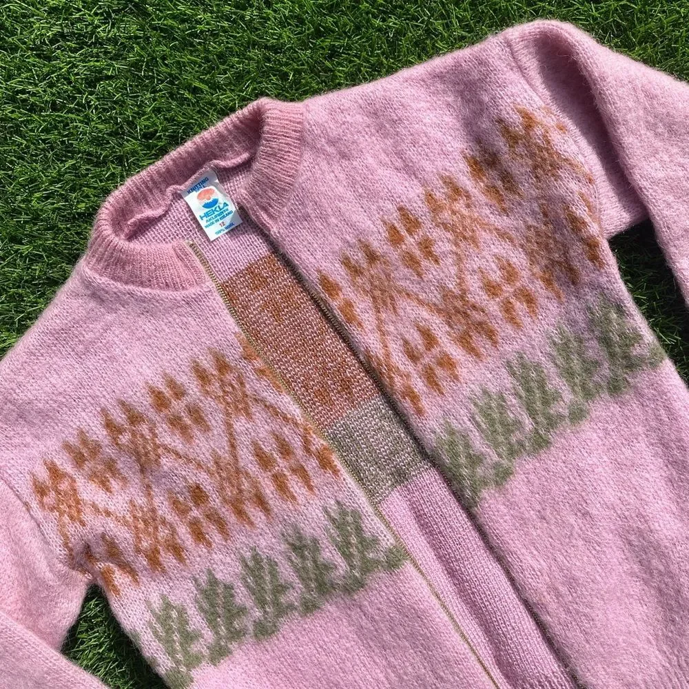 60s Vintage Hekla Knitting Mill Wool Fair Isle Cardigan Sweater XS Women Iceland